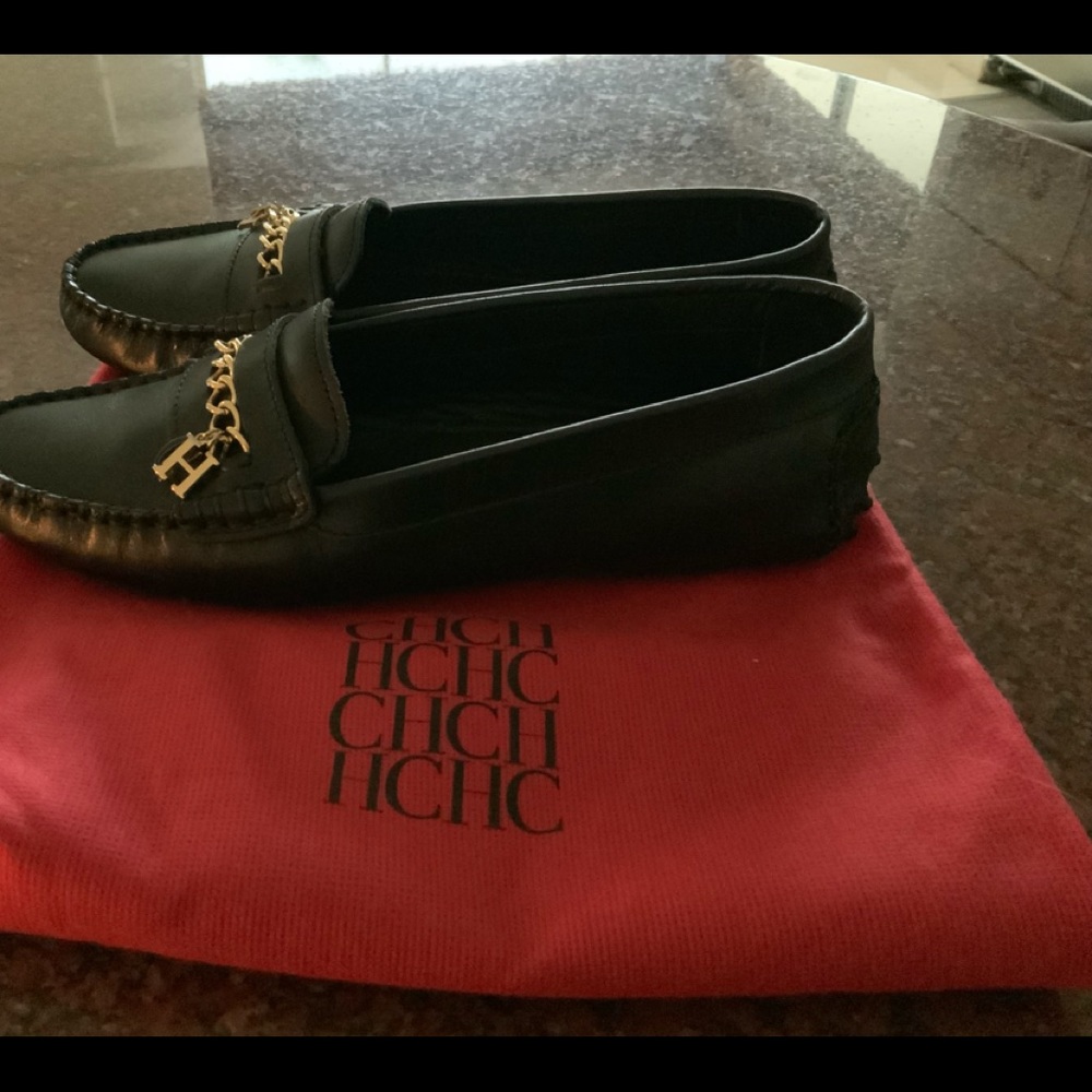 Shoes - Picture 2 of 5